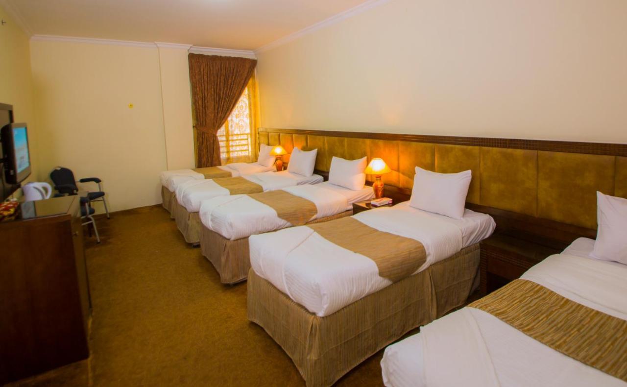 Al Zahra Hotel Medina ภายนอก รูปภาพ
