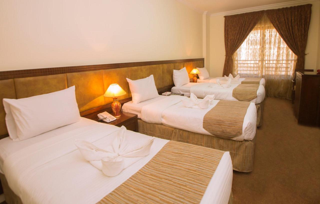 Al Zahra Hotel Medina ภายนอก รูปภาพ