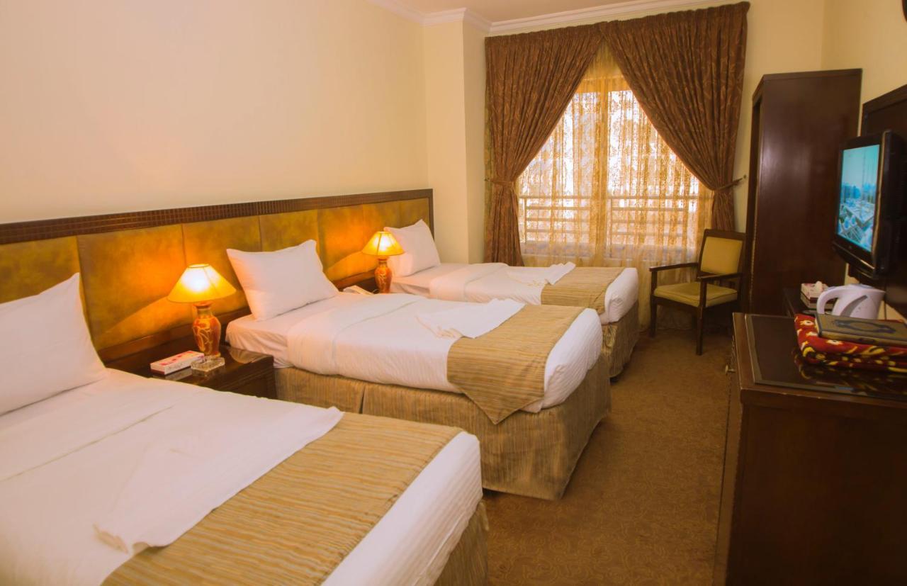 Al Zahra Hotel Medina ภายนอก รูปภาพ